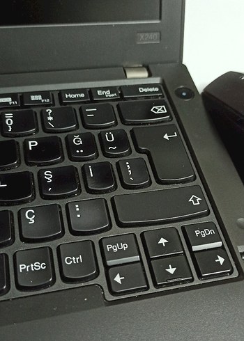 Lenovo ThinkPad dizüstü bilgisayar - Görsel 3