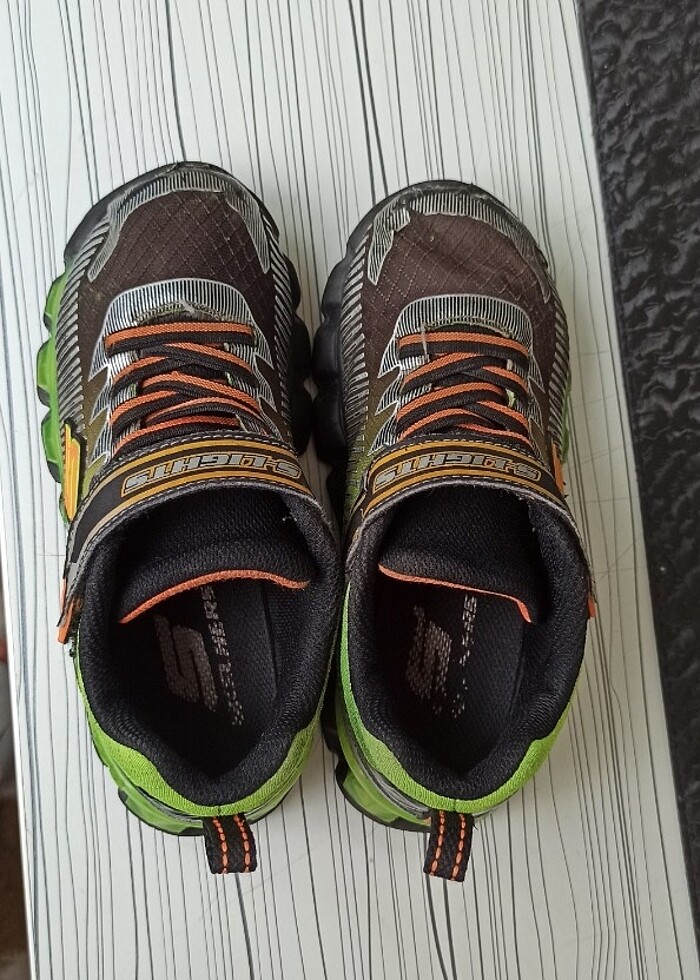Skechers ışıklı çocuk ayakabisi 33 numara - Görsel 3
