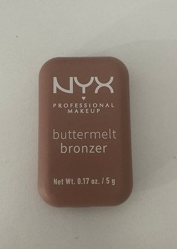 Nyx Buttermelt Bronzer Koyu Bej Allık
