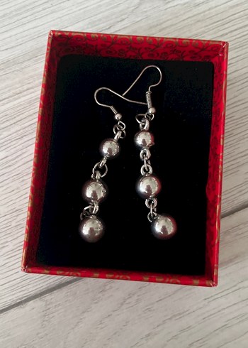 Gri Boncuklu Midi Kadın Küpe - Görsel 2