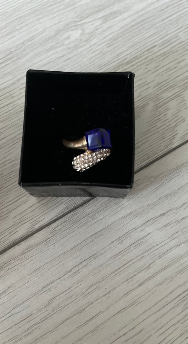 Mavi Payetli Kadın Yüzük - Görsel 3