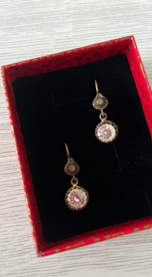 Beyaz Mini Payetli Vintage Küpe - Görsel 3