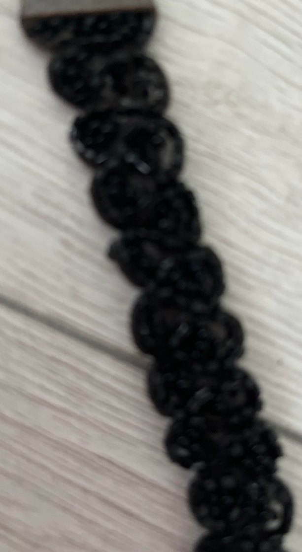 Siyah Zincir Detaylı Yılan Desenli Gotik Bileklik - Görsel 2