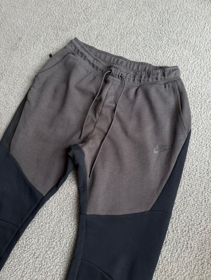 Nike Tech Fleece Old Season - Görsel 3