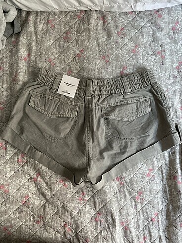 Pull and Bear Mini Şort