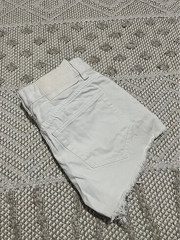 Pull and Bear Pull and bear şort