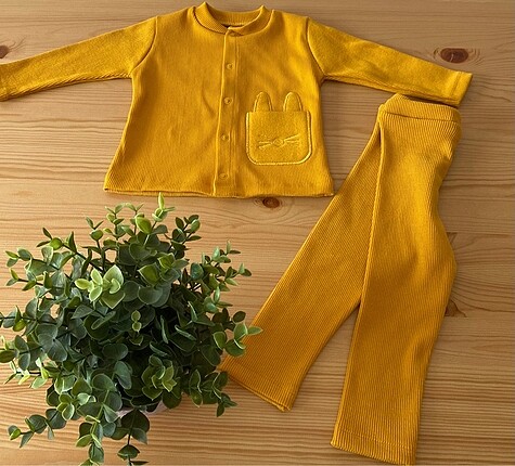 Kız Bebek Hardal Pijama Takımı
