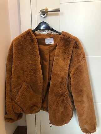Bershka kürk