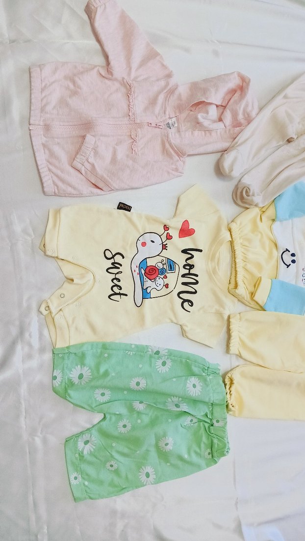 Dantel Detaylı Pembe Bebek Kız Takımı - Görsel 3