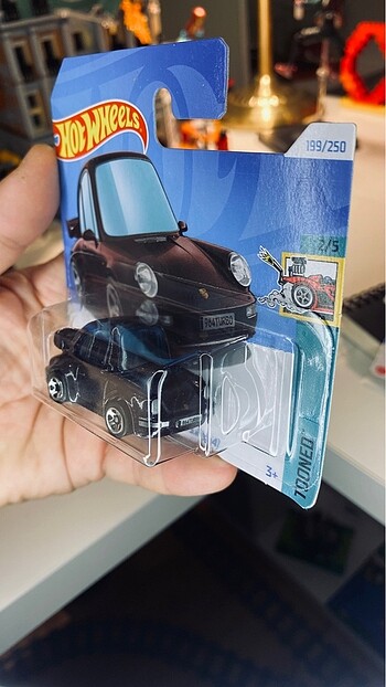  Hot Wheels Porsche 911 Turbo 3.6