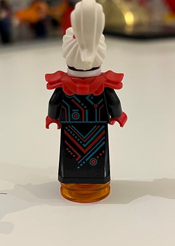 Beden Renk LEGO Ninjago Unagami Figürü
