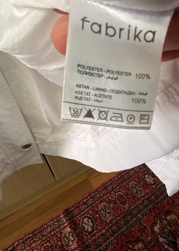 Fabrika Kolsuz yağmurluk yelek