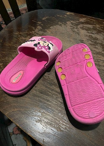 Diğer Kız Çocuk Pembe Minnie Mouse Terlik