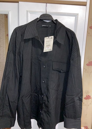 Pull and Bear Siyah Gömlek