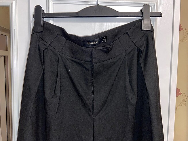 m Beden siyah Renk pull and bear siyah kumaş pantolon