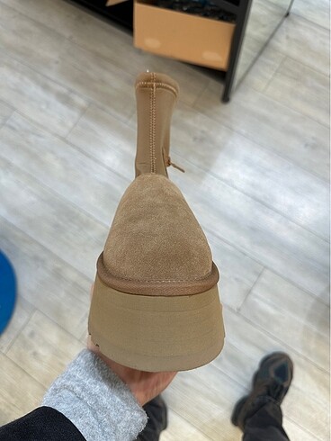 37 Beden Ugg W Dipper Platform 