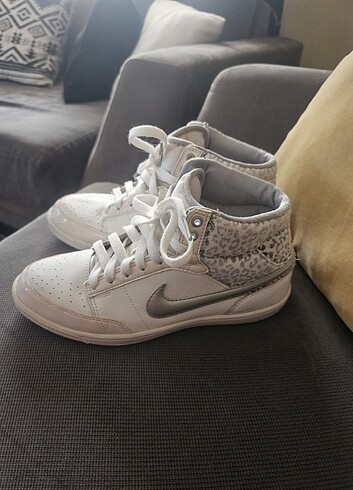 Nike air Jordan kadın ayakkabı