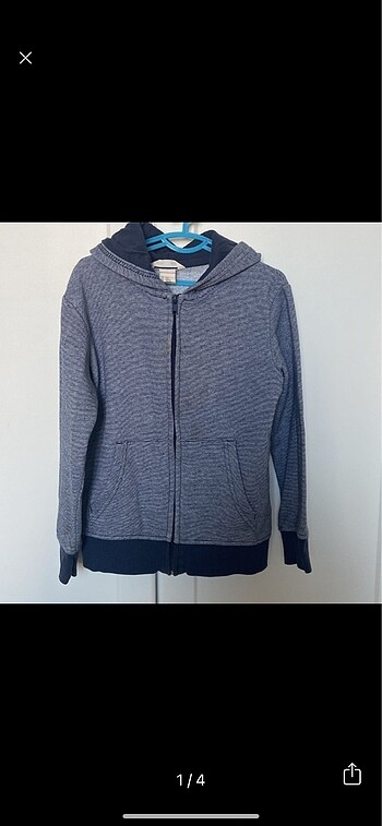 H&M sweat