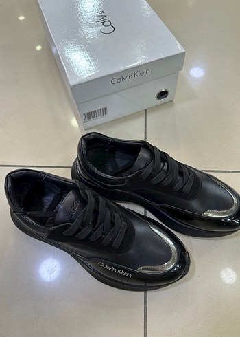 Calvin Klein Calvin klein