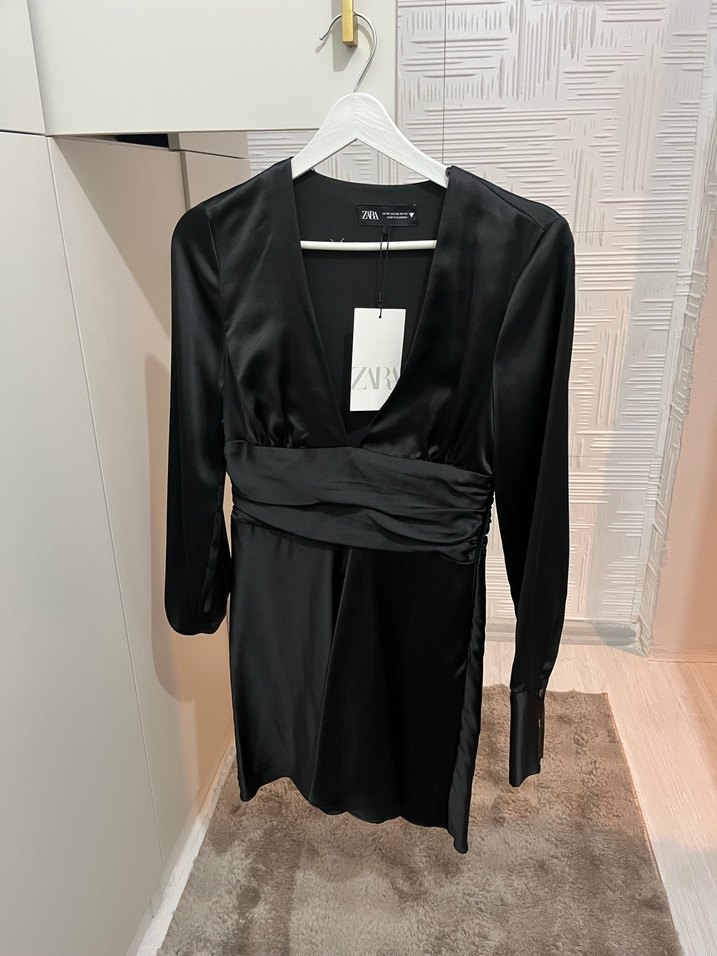 Zara saten elbise - Görsel 2