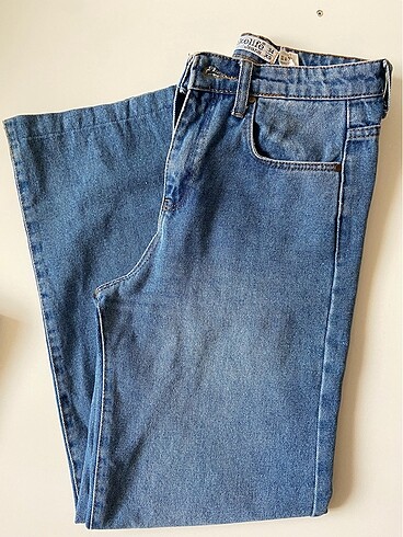 34 Beden Mavi straight jean