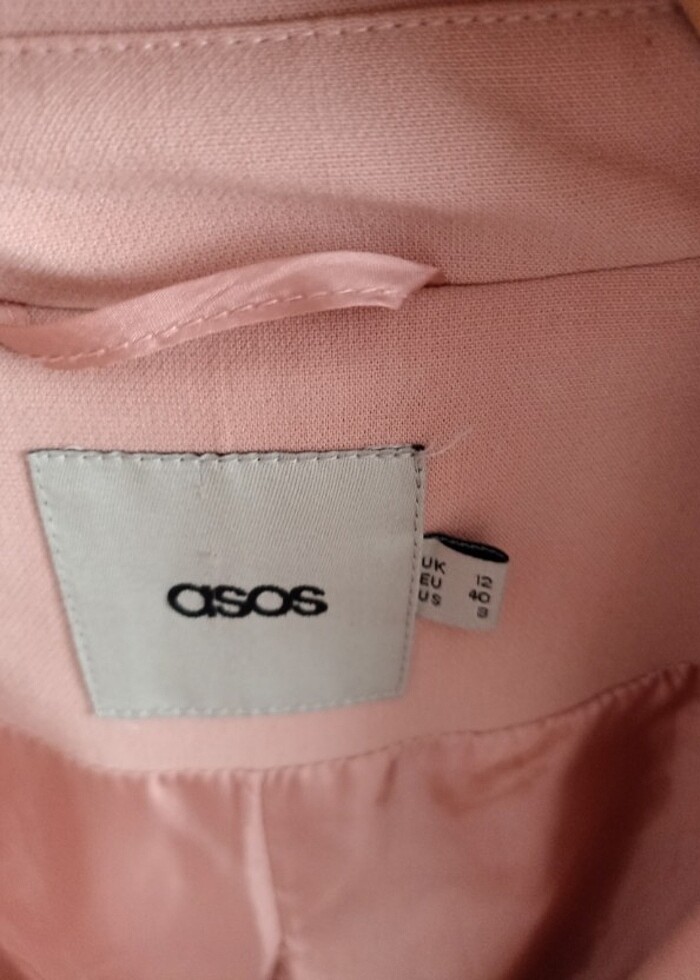 Çok şık duran bir ceket - Görsel 2