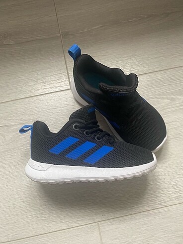 22 Beden Adidas