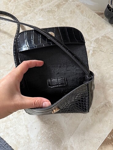 Koton Koton siyah askılı çanta