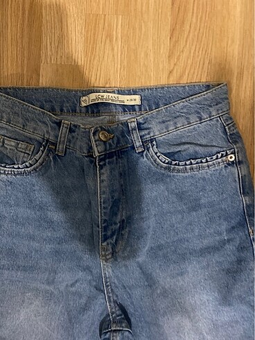 38 Beden Mom jean