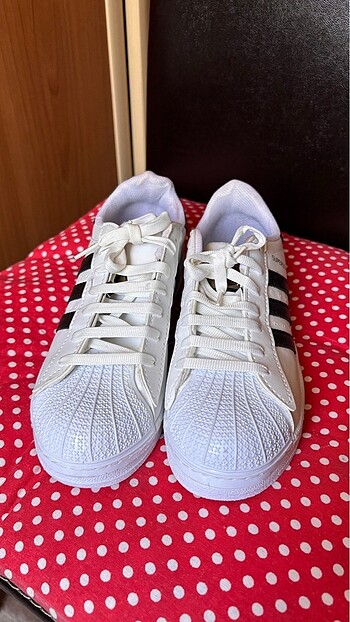 Replika adidas süperstar