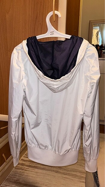 Nike yağmurluk - Görsel 2