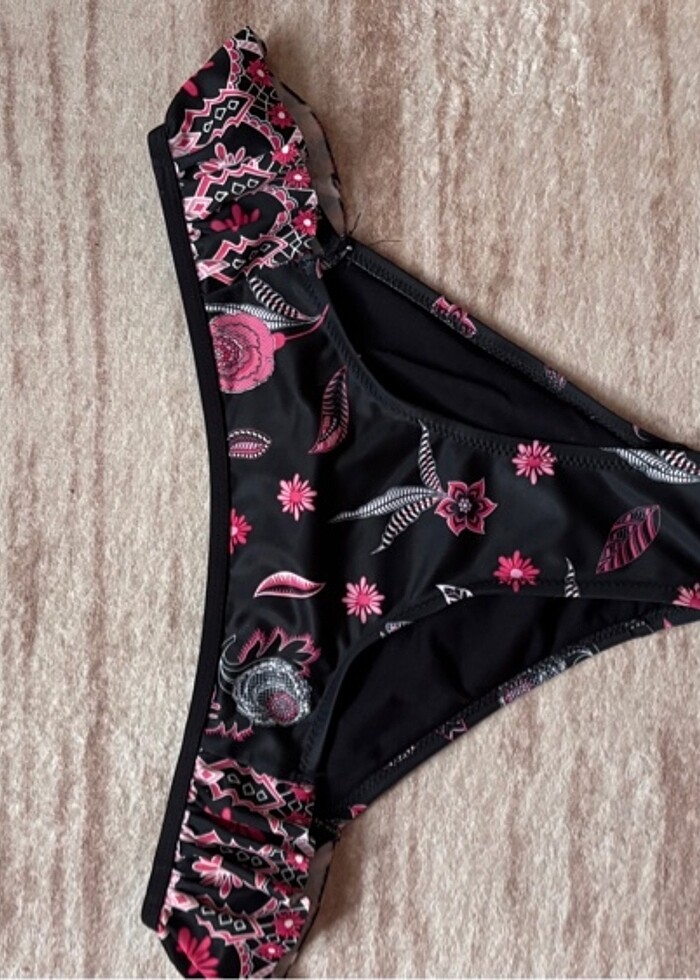 Bikini altı - Görsel 3