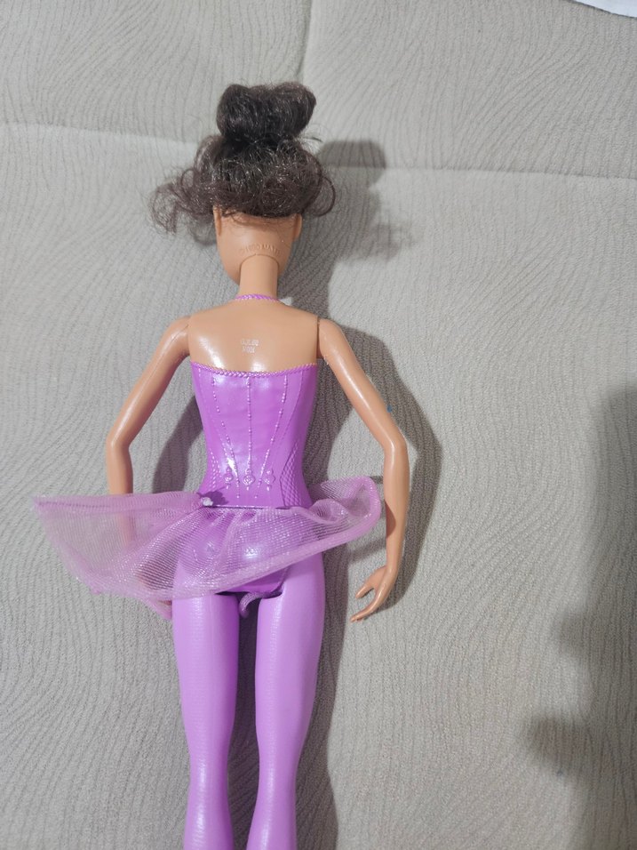 Barbie Mor balerin oyuncak bebek - Görsel 4