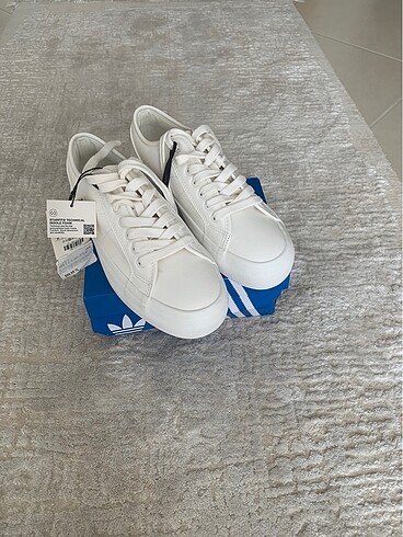 Zara sneakers