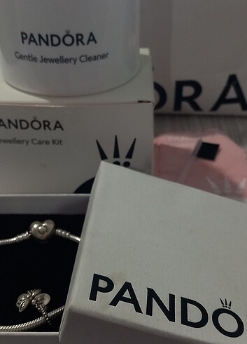 Pandora bileklik, charm ve temizlik kiti seti