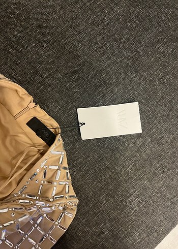 Bej Parlak Payetli Uzun Askılı Elbise - Görsel 4