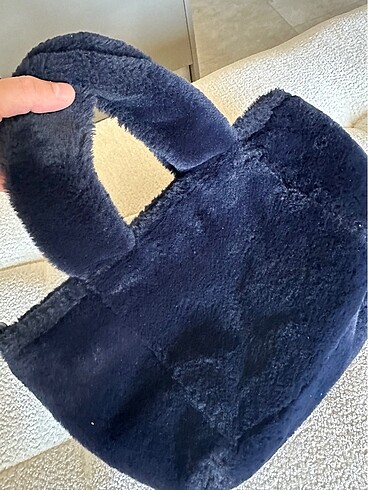 Peluş çanta