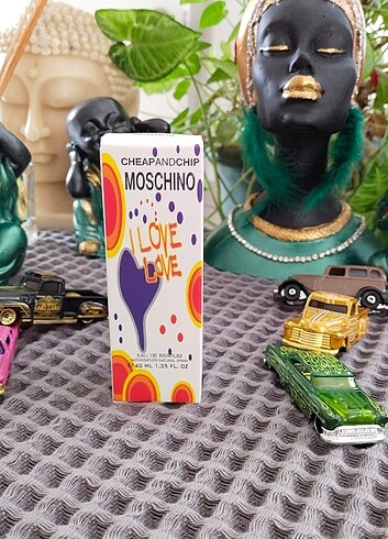 Moschıno parfüm 