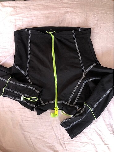 Trendyol & Milla Trendyol milla crop