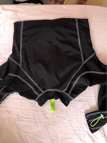xs Beden siyah Renk Trendyol milla crop