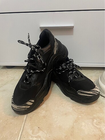 İpekyol sneaker