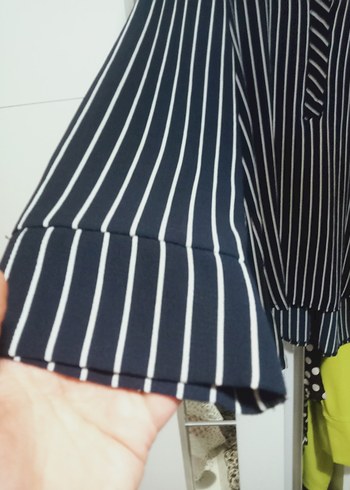 Lacivert Çizgili Kadın gömlek - Görsel 3