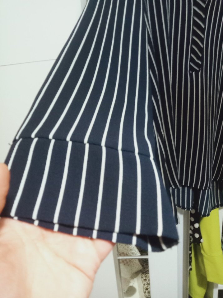 Lacivert Çizgili  Kadın gömlek - Görsel 3