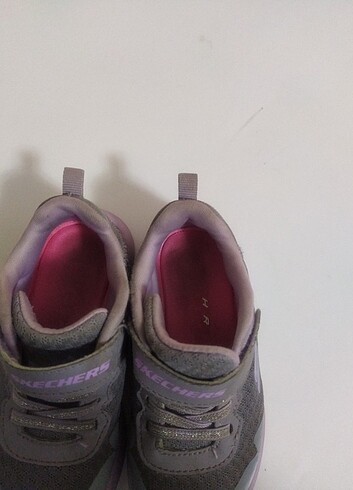 25 Beden Skechers spor ayakkabı