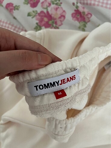 m Beden Tommy hilfiger kadın eşofman