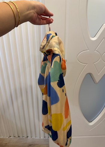 Kapüşonlu Yağmurluk - Görsel 4