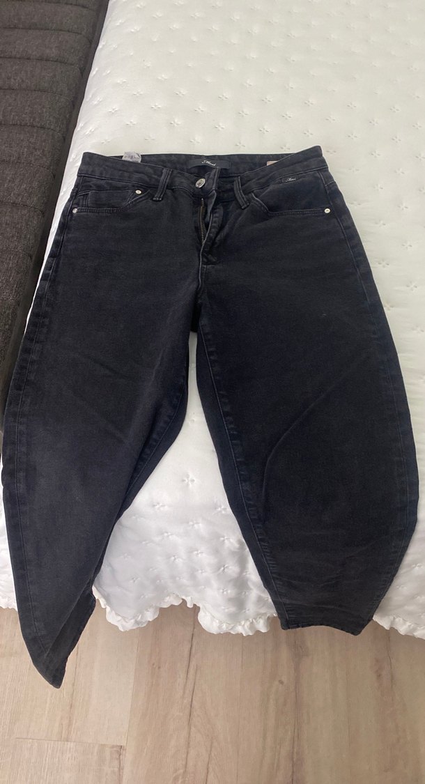 Kemer Tokalı Siyah Kadın Kot Pantolon - Görsel 3