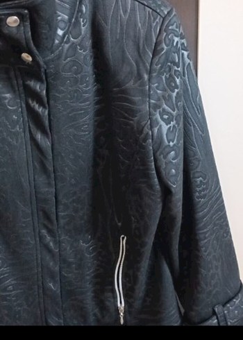 Zara Düğmeli Siyah Yılan Desenli Deri Biker Ceket