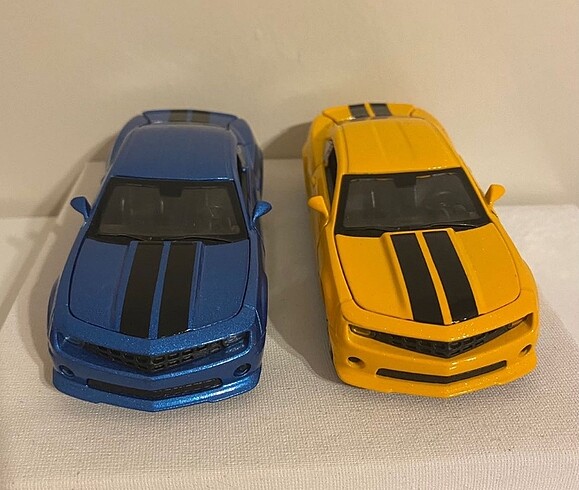  Beden Chevrolet Camaro - Diecast Araba - 1:36 Ölçek