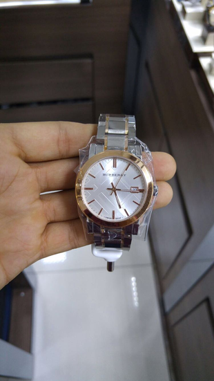 Burberry burberry saat